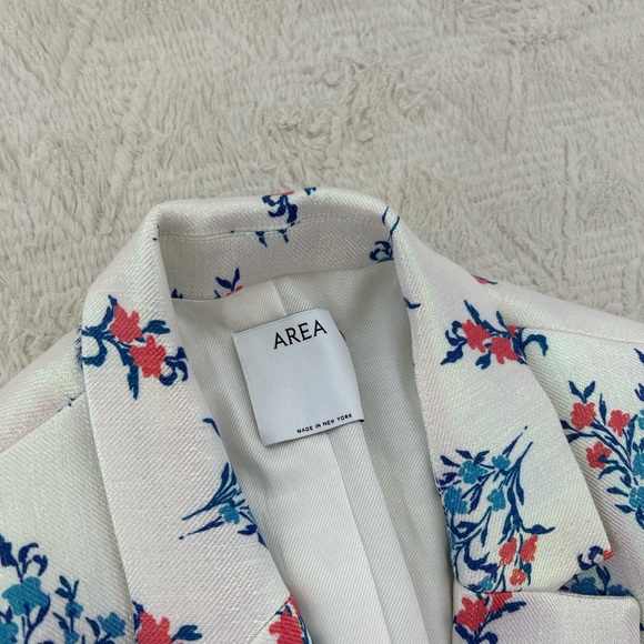 AREA NYC white floral shimmer blazer and biker shorts set - Picture 3 of 4